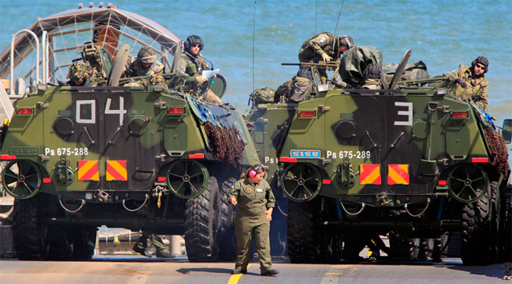 НАТО начало военные маневры у границ с Россией в Эстонии. В Балтию перебрасываются войска